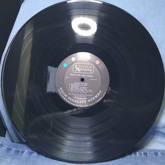 You Only Live Twice Soundtrack 1967 007 James Bond Vinyl Record MINTY - Picture 4 of 4